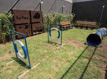 PET PLACE